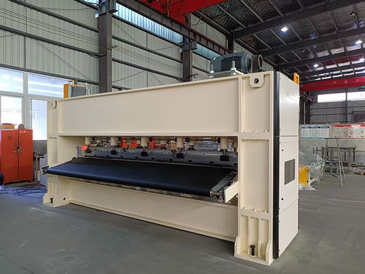 Başlıklı Filtsüz Kumaş Makinesi Yüksek Hızlı İğne Bıçaklama Makinesi